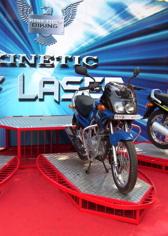 Exhibition stall for kinetic engineering